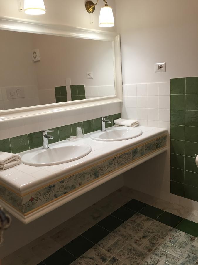 Via Roma 205 Bed and Breakfast Rionero in Vulture Εξωτερικό φωτογραφία