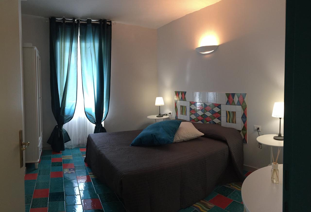 Via Roma 205 Bed and Breakfast Rionero in Vulture Εξωτερικό φωτογραφία